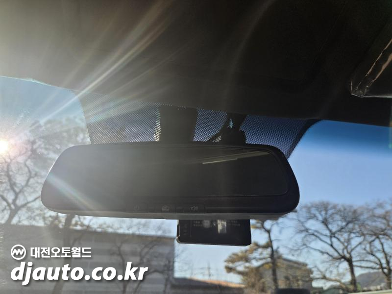 KG모빌리티(쌍용) 더 뉴렉스턴 스포츠 2.2 4WD 프레스티지 - 이미지 12