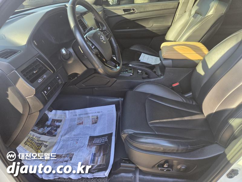 KG모빌리티(쌍용) 더 뉴렉스턴 스포츠 2.2 4WD 프레스티지 - 이미지 7