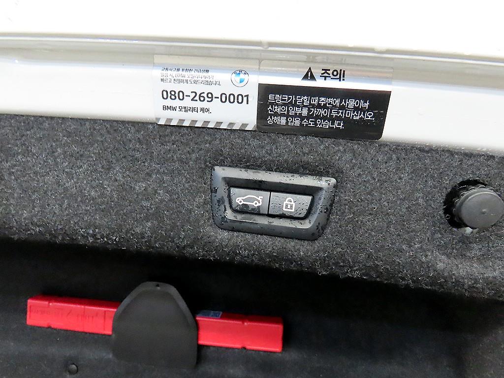 BMW 5시리즈(7세대) 520i M 스포츠팩 - 이미지 15