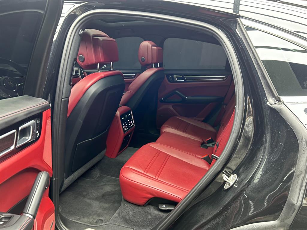 포르쉐 카이엔(3세대) 3.0 V6 쿠페 - 이미지 7