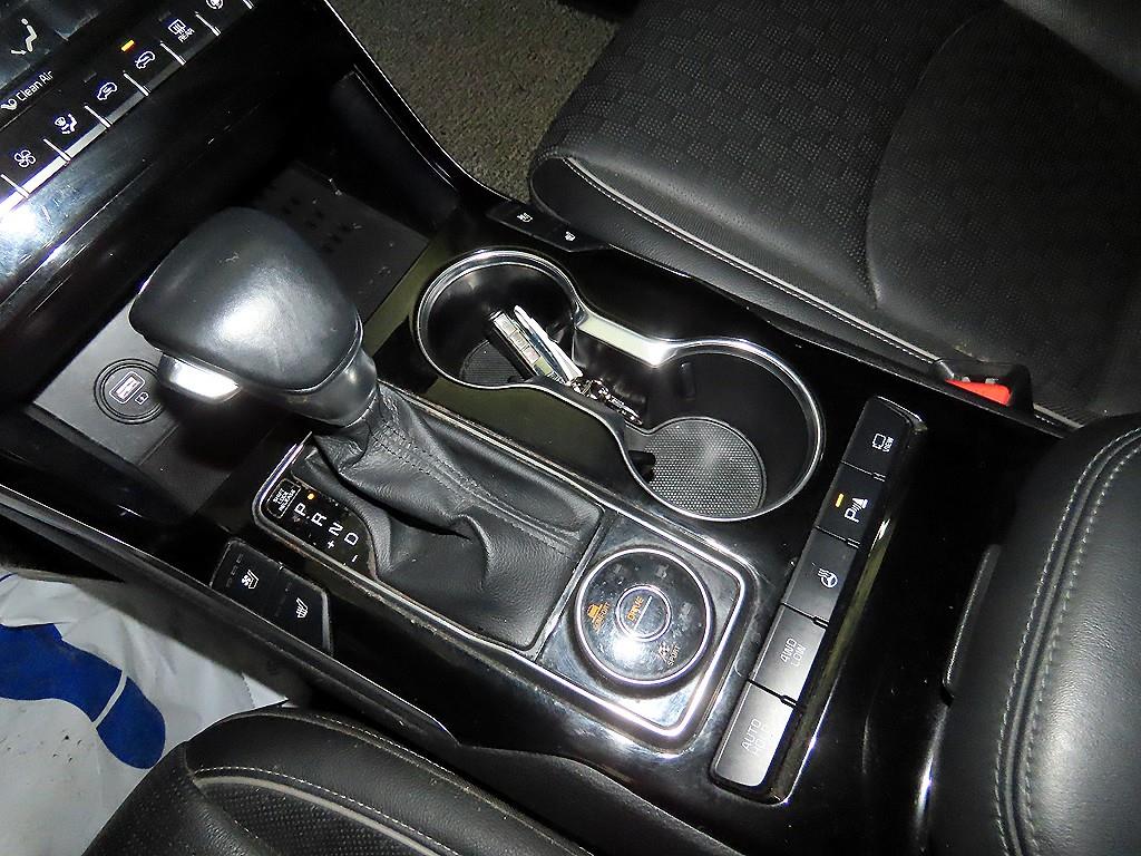 기아 모하비 더 마스터 3.0 디젤 4WD 플래티넘 - 이미지 6