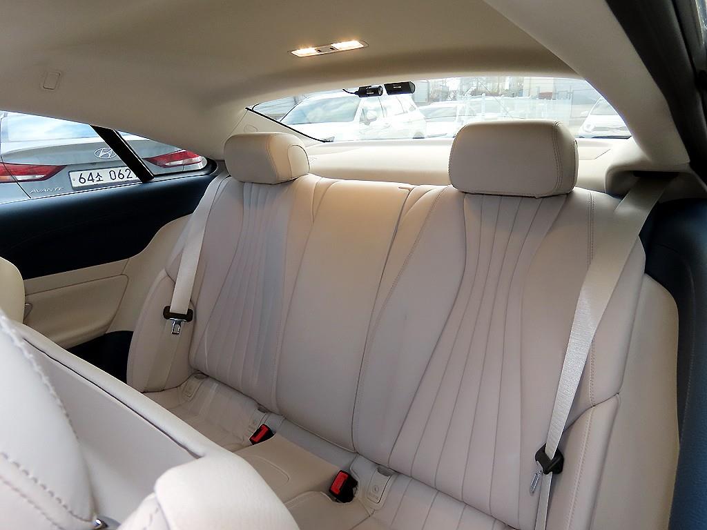 벤츠 E클래스(5세대) 쿠페 E450 4매틱 - 이미지 20