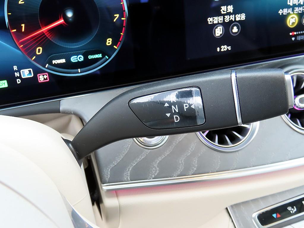 벤츠 E클래스(5세대) 쿠페 E450 4매틱 - 이미지 16