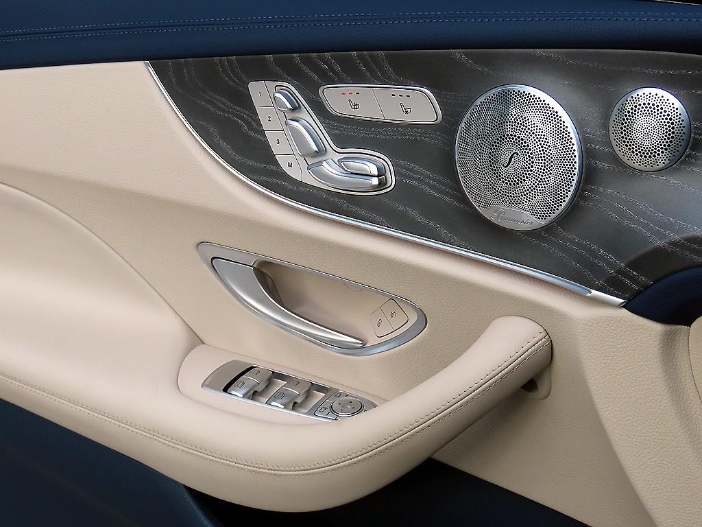 벤츠 E클래스(5세대) 쿠페 E450 4매틱 - 이미지 11