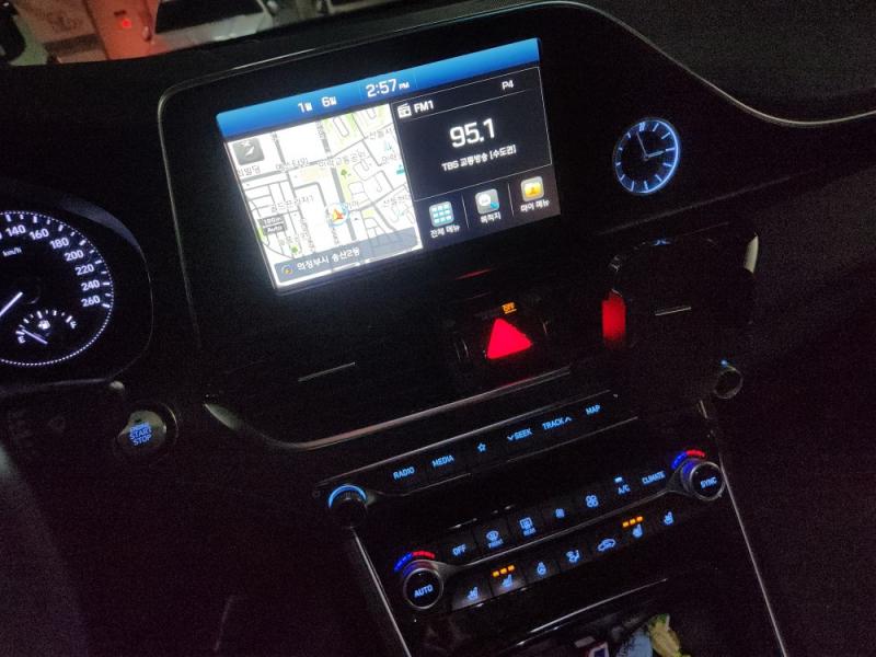 현대 그랜저IG 2.4 GDi 프리미엄 - 이미지 5