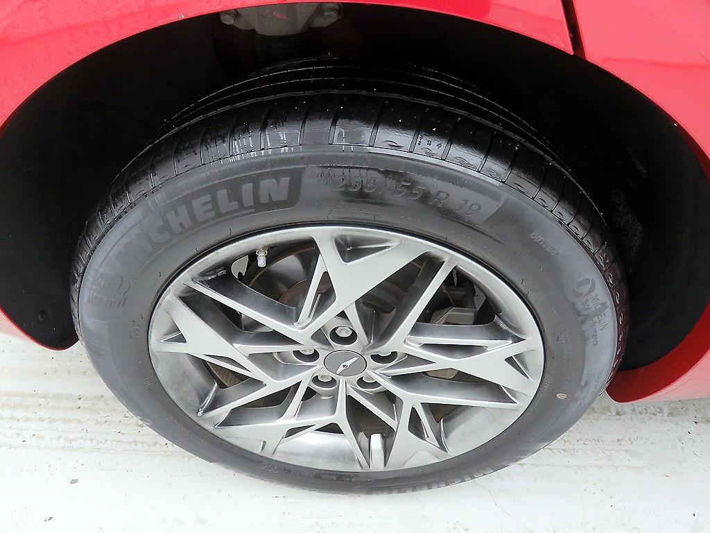 제네시스 GV70 2.5T AWD 기본형 - 이미지 4