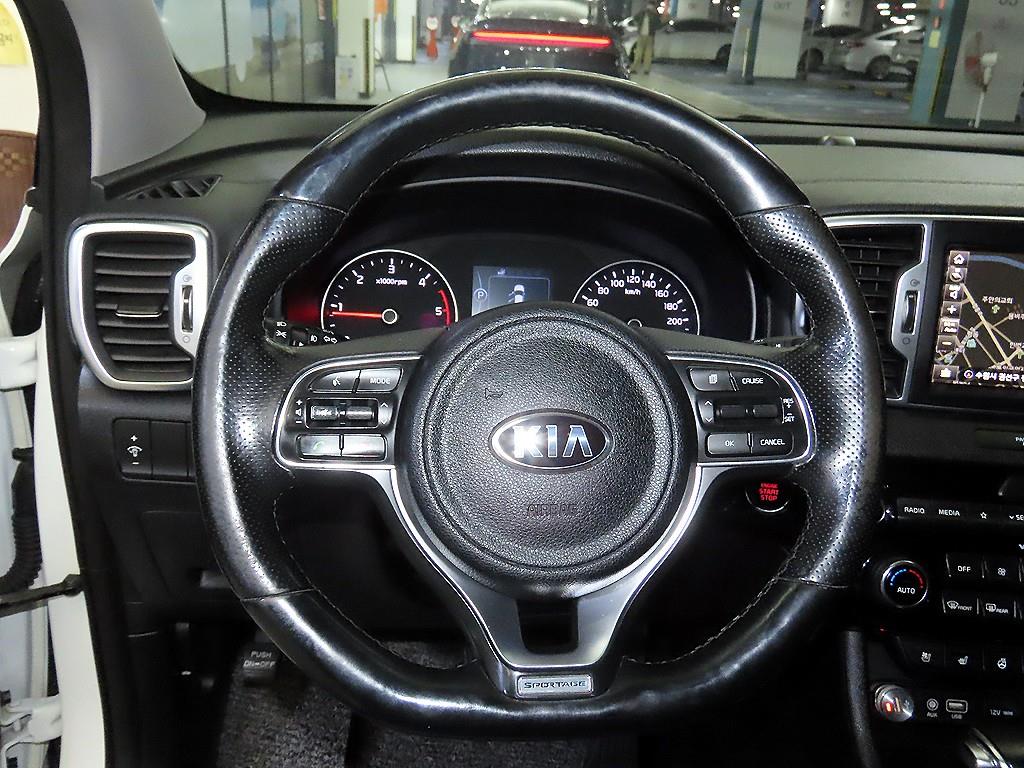 기아 신형 스포티지 R2.0 2WD 노블레스 플러스 - 이미지 12