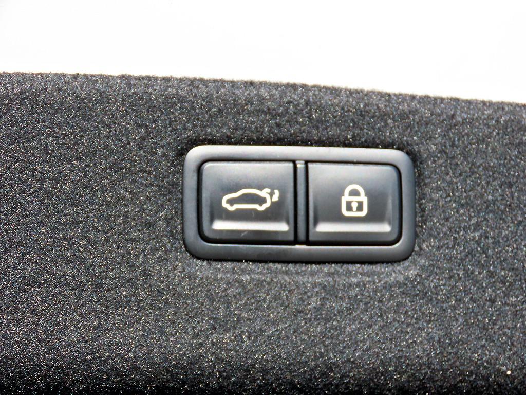 기아 더 뉴K9(RJ) 3.8 가솔린 AWD 플래티넘 베스트셀렉션Ⅰ - 이미지 18