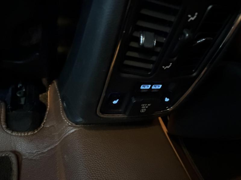 지프 그랜드 체로키(WK2) 3.6 V6 서밋 - 이미지 3