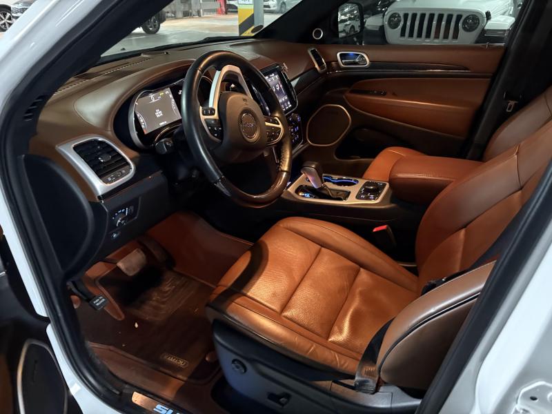 지프 그랜드 체로키(WK2) 3.6 V6 서밋 - 이미지 13