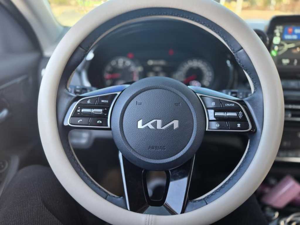 기아 셀토스 1.6 가솔린 2WD 그래비티 - 이미지 14