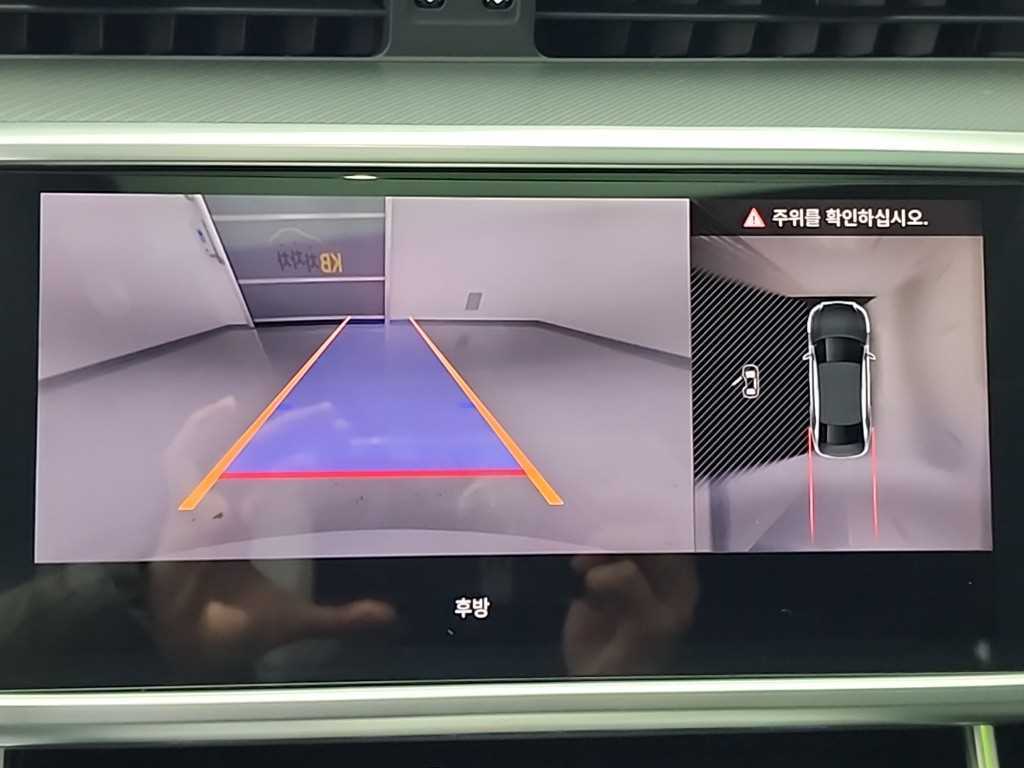 아우디 A6(5세대) 45 TFSI - 이미지 8