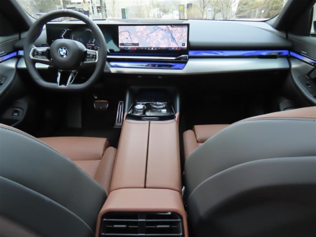BMW 5시리즈(8세대) 530i xDrive M 스포츠 - 이미지 20
