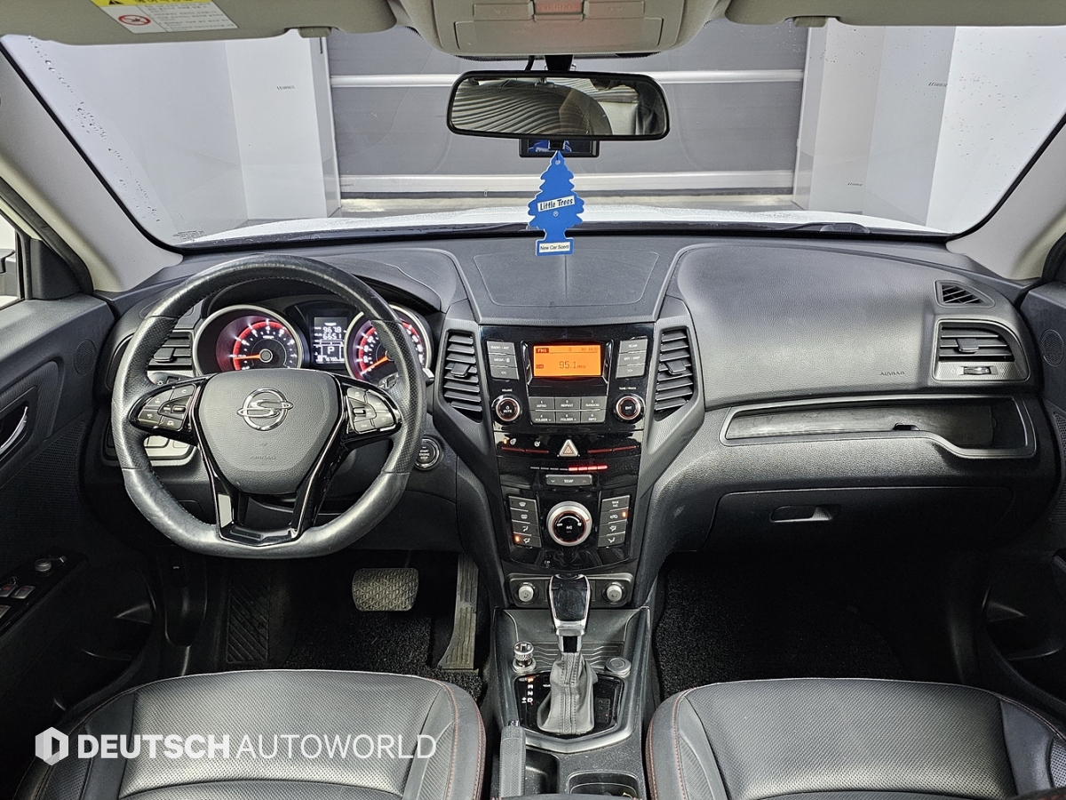 KG모빌리티(쌍용) 티볼리 에어 가솔린 2WD IX - 이미지 2