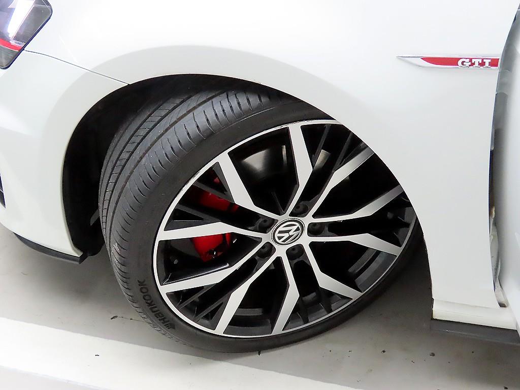 폭스바겐 골프(7세대) 2.0 GTI 익스트림 - 이미지 15