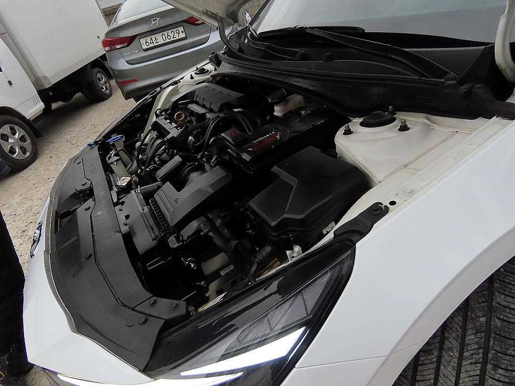 현대 아반떼(CN7) 1.6 가솔린 인스퍼레이션 - 이미지 11