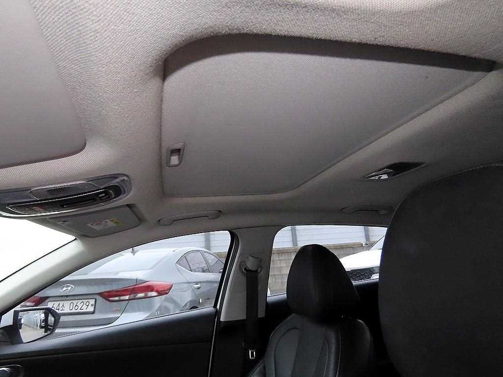 현대 아반떼(CN7) 1.6 가솔린 인스퍼레이션 - 이미지 19