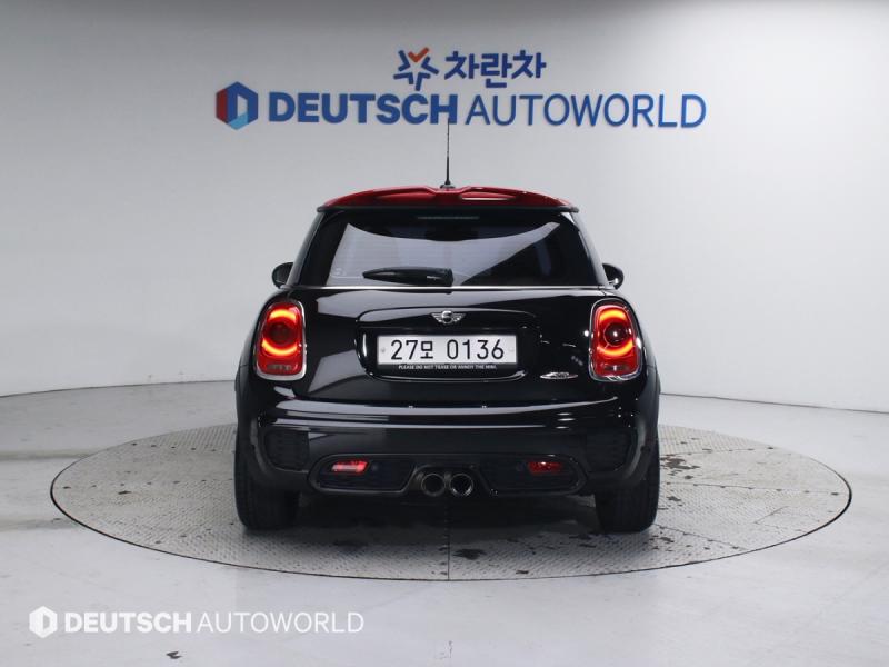 미니 쿠퍼(3세대) 2.0 S JCW - 이미지 2