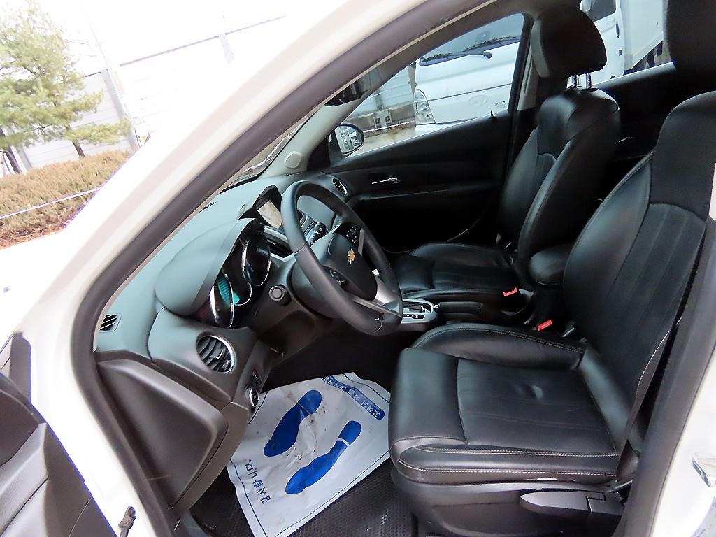 쉐보레 (대우) 크루즈 4도어 1.8 LTZ+ - 이미지 14