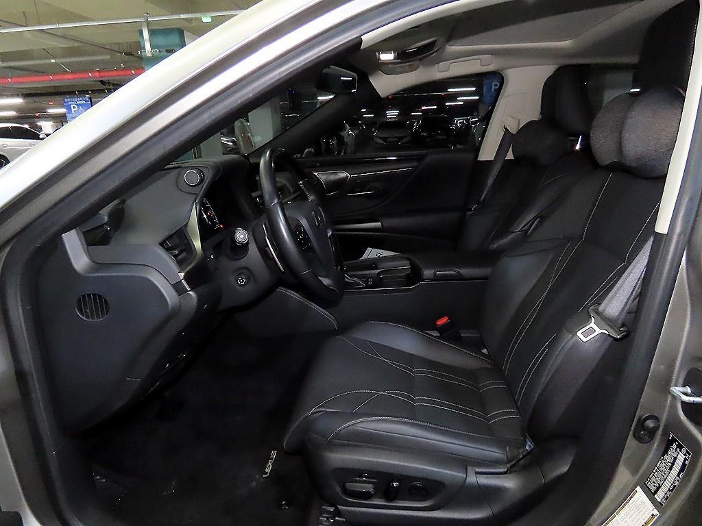 렉서스 ES(7세대) 300h 이그제큐티브 - 이미지 5