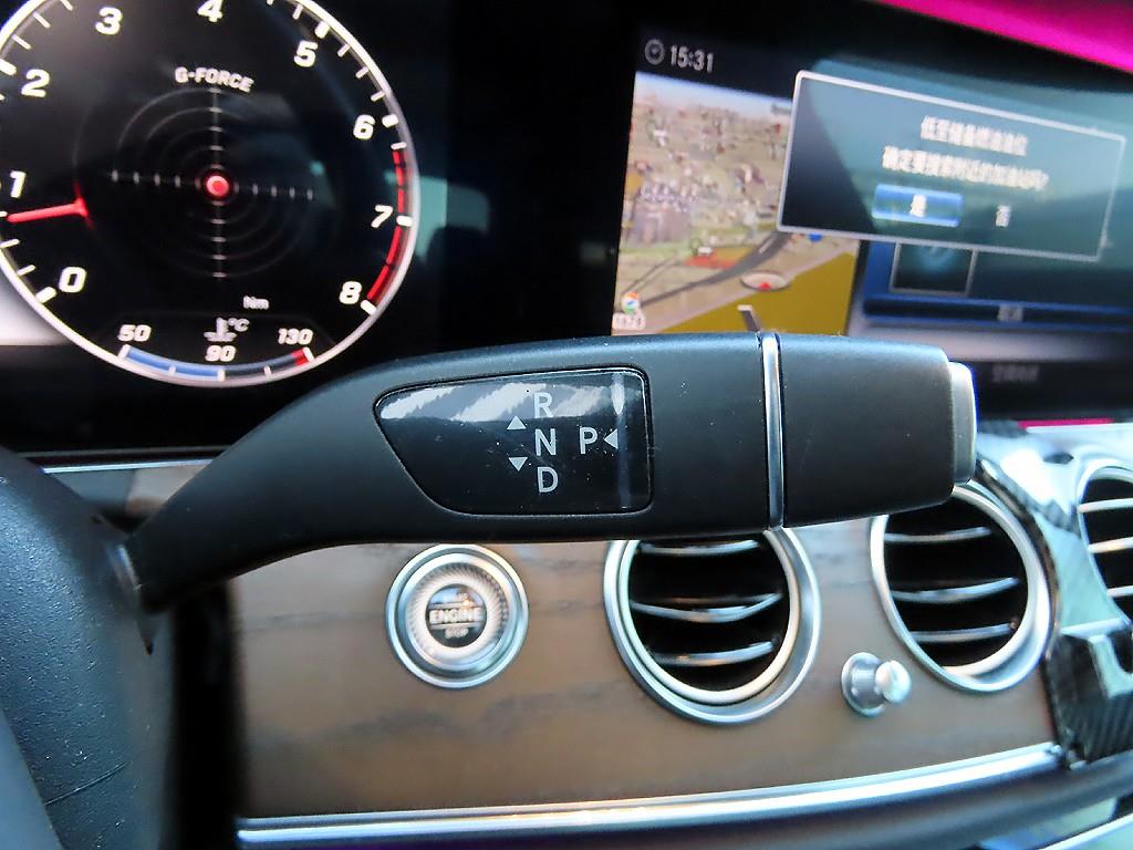 벤츠 E클래스(5세대) E300 4매틱 익스클루시브 - 이미지 6