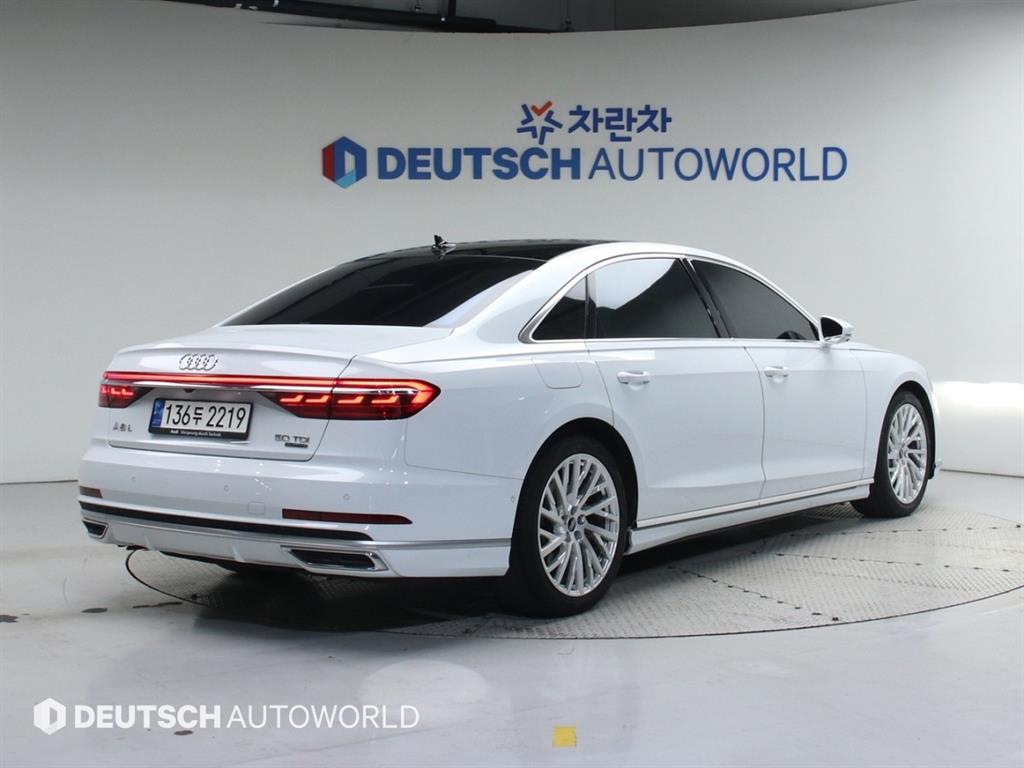 아우디 A8(4세대) L 50 TDI 콰트로 - 이미지 18