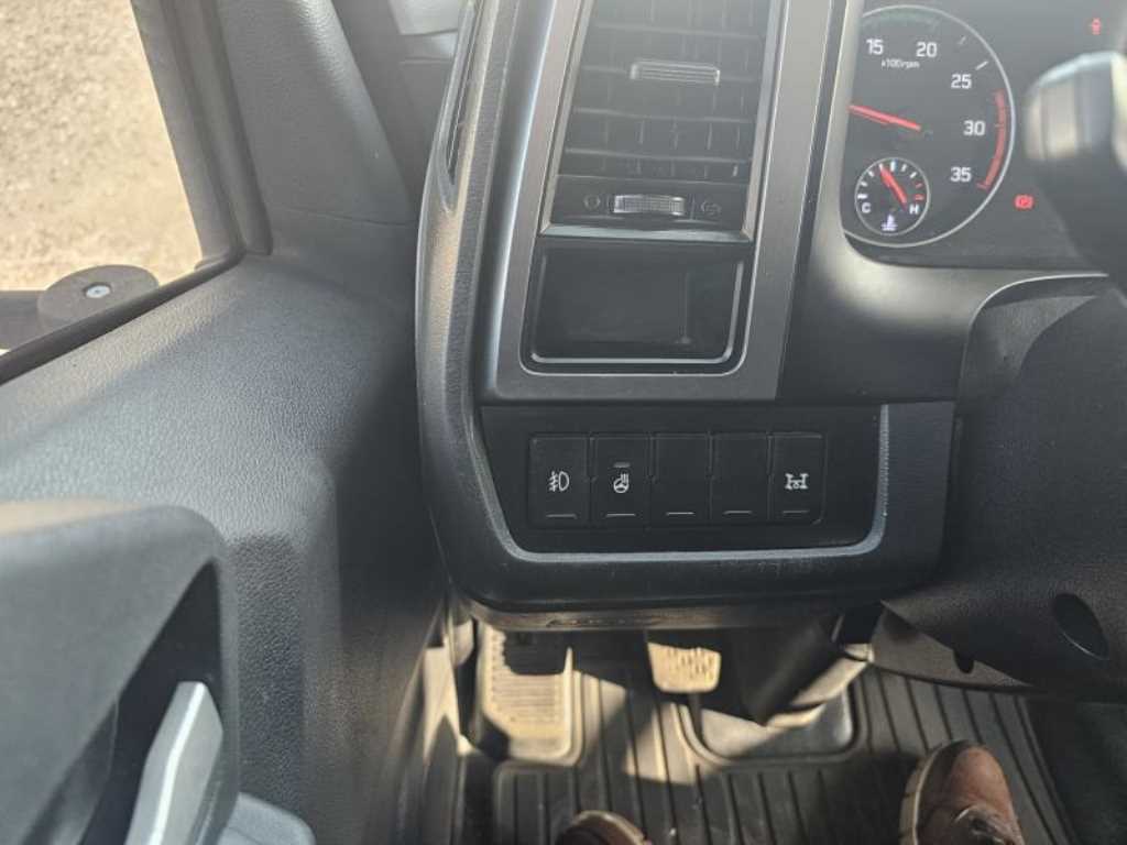 현대 올 뉴마이티 3.5톤 슈퍼캡 장축고상 - 이미지 8