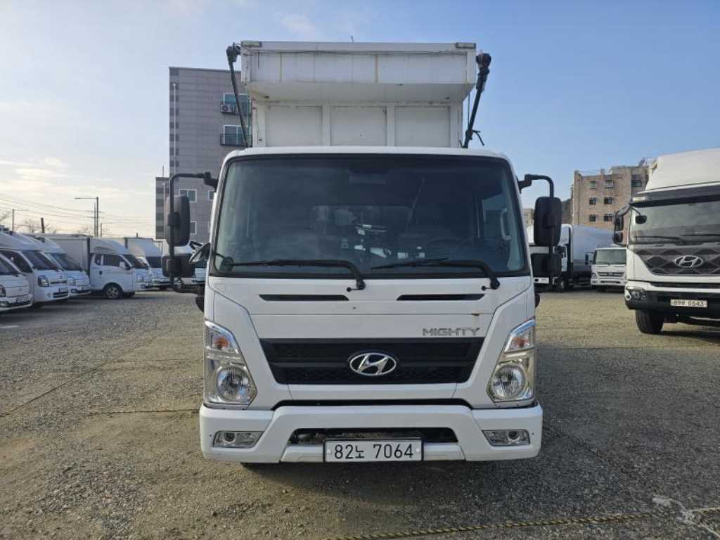 현대 올 뉴마이티 3.5톤 슈퍼캡 장축고상 - 이미지 18