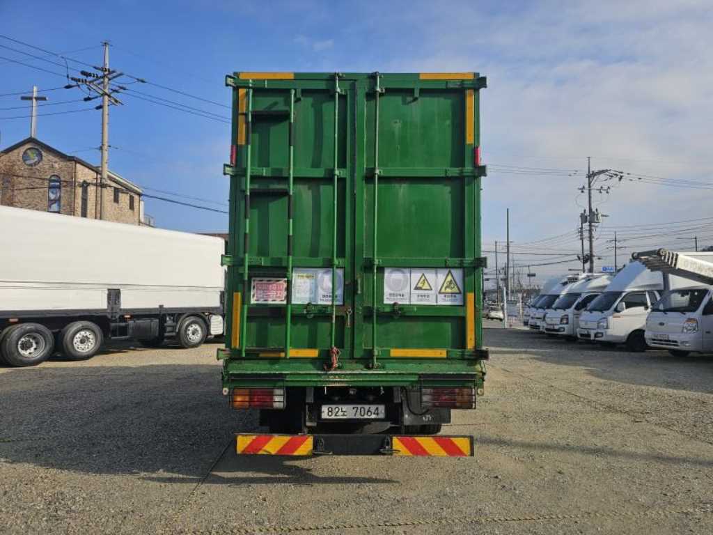 현대 올 뉴마이티 3.5톤 슈퍼캡 장축고상 - 이미지 11