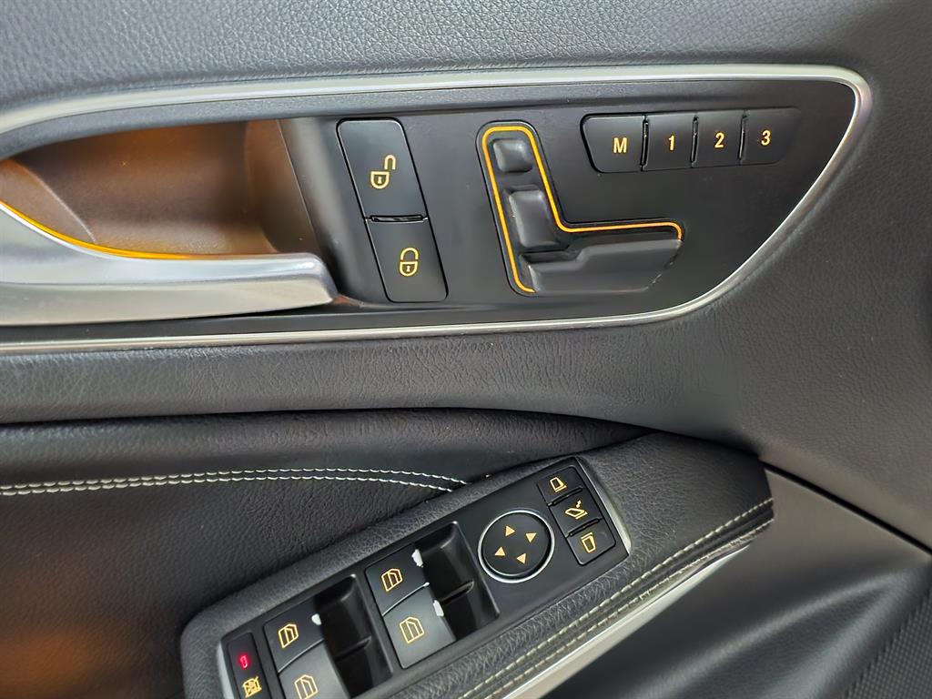 벤츠 A클래스(3세대) A180 CDI 나이트