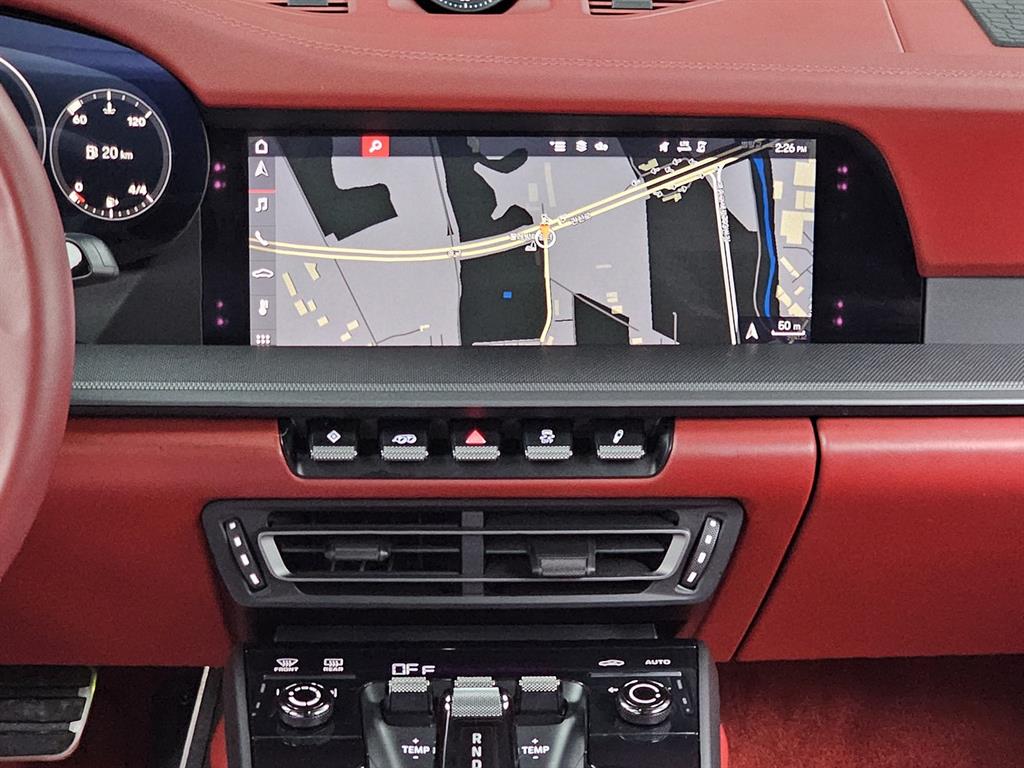 포르쉐 911(992) 카레라 4 - 이미지 10