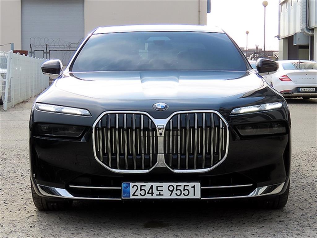 BMW 7시리즈(7세대) 740i sDrive DPE - 이미지 12