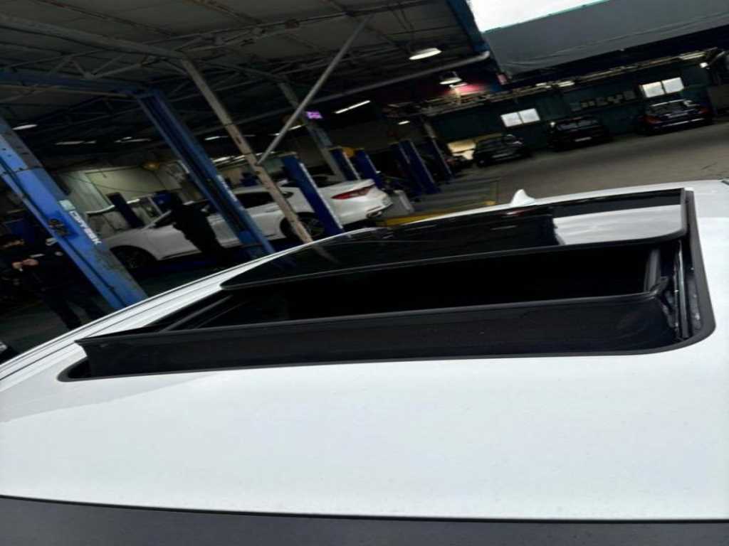 제네시스 GV70 2.5T 2WD 기본형 - 이미지 5