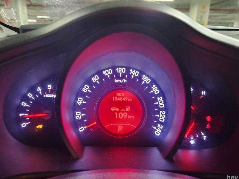 기아 스포티지 R 디젤 R2.0 2WD TLX 최고급형 - 이미지 15