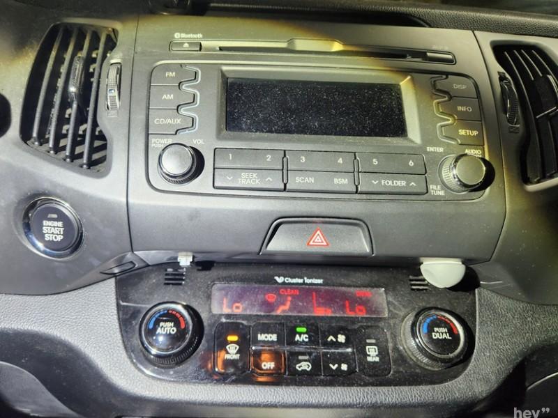 기아 스포티지 R 디젤 R2.0 2WD TLX 최고급형 - 이미지 8