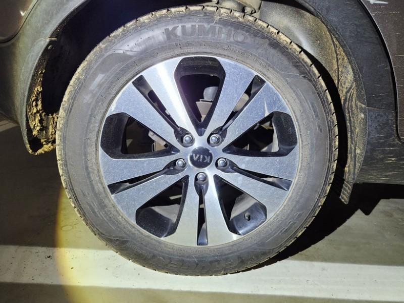 기아 스포티지 R 디젤 R2.0 2WD TLX 최고급형 - 이미지 9