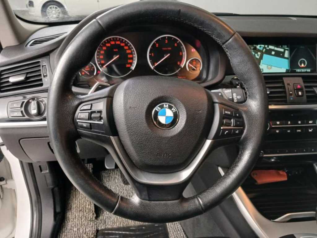 BMW X3(2세대) 20d xDrive M 에어로다이나믹 - 이미지 10