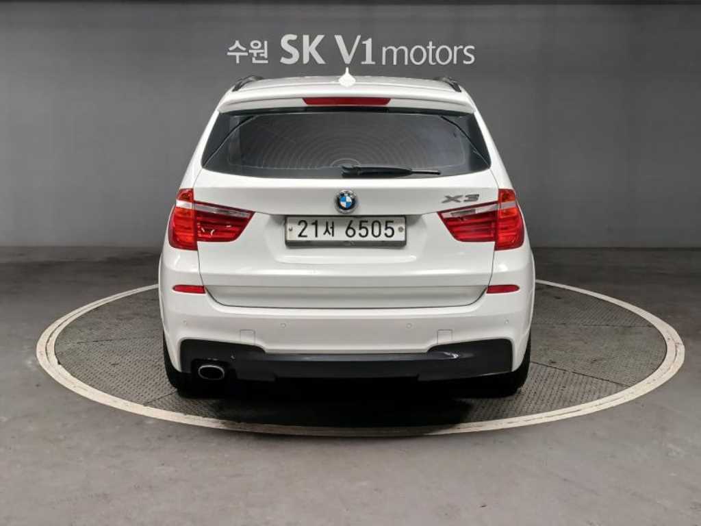 BMW X3(2세대) 20d xDrive M 에어로다이나믹 - 이미지 20