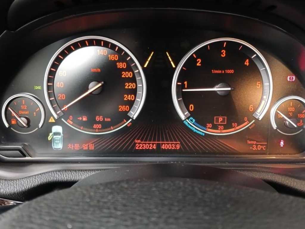 BMW X3(2세대) 20d xDrive M 에어로다이나믹 - 이미지 19