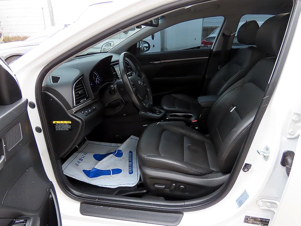 현대 아반떼AD 1.6 디젤 프리미엄 - 이미지 4