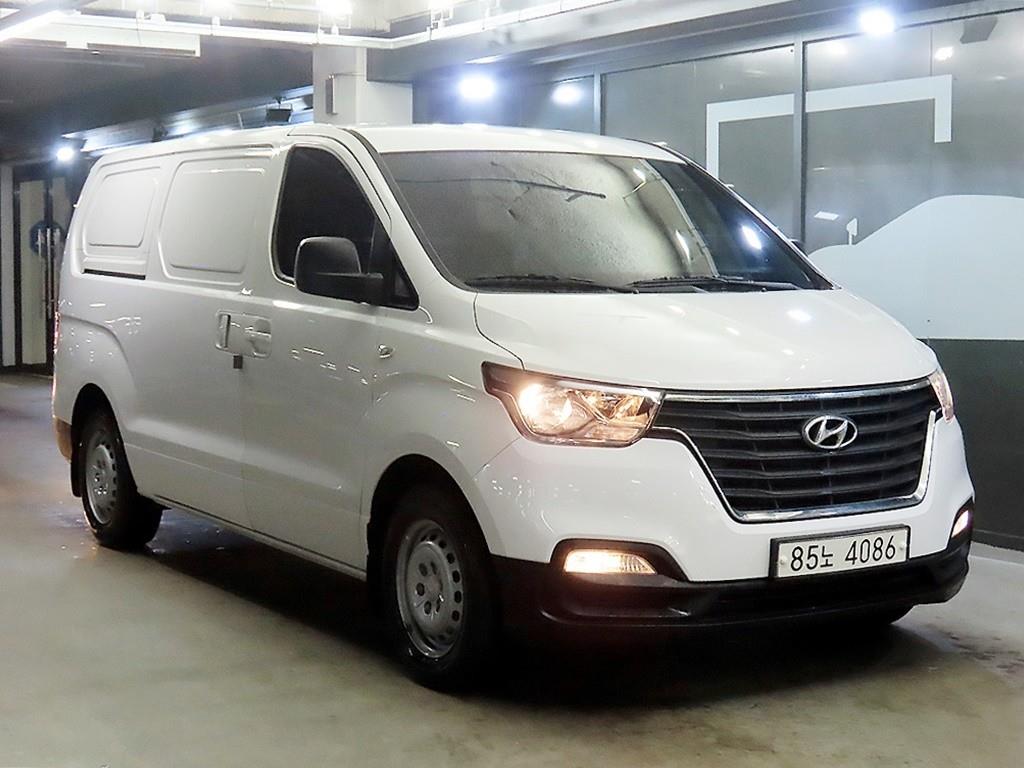 현대 더 뉴그랜드스타렉스 3인승 디젤 밴 스타일