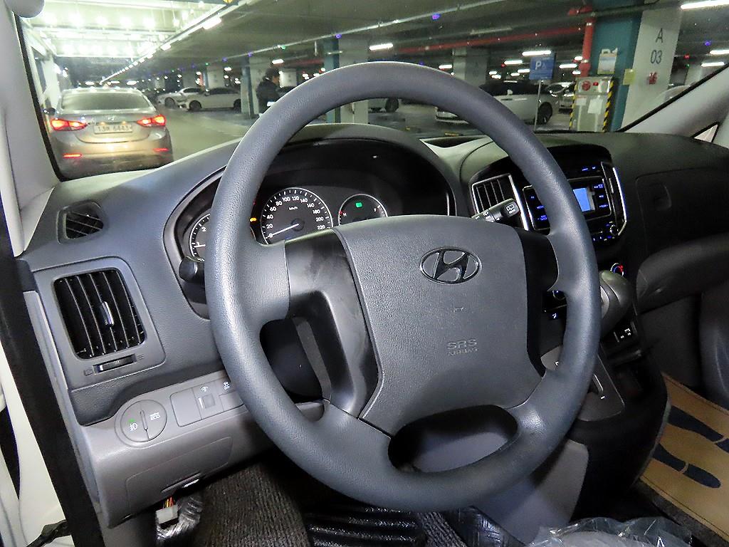 현대 더 뉴그랜드스타렉스 3인승 디젤 밴 스타일 - 이미지 17