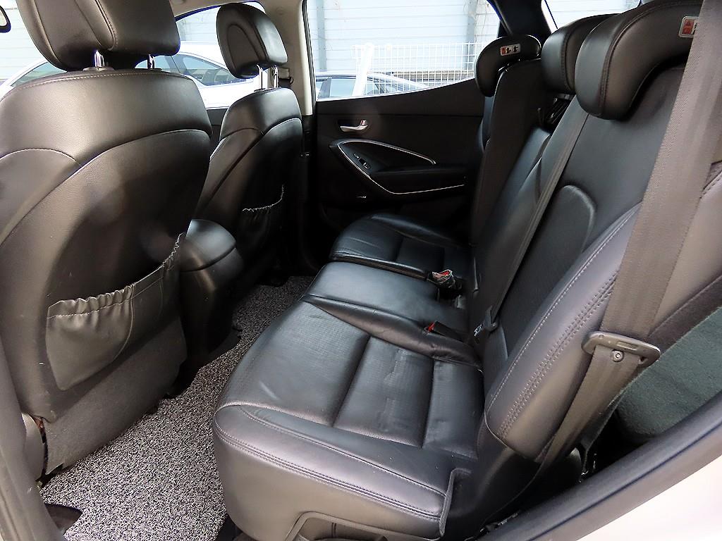 현대 싼타페(DM) 디젤 R2.0 4WD 프리미엄 - 이미지 13