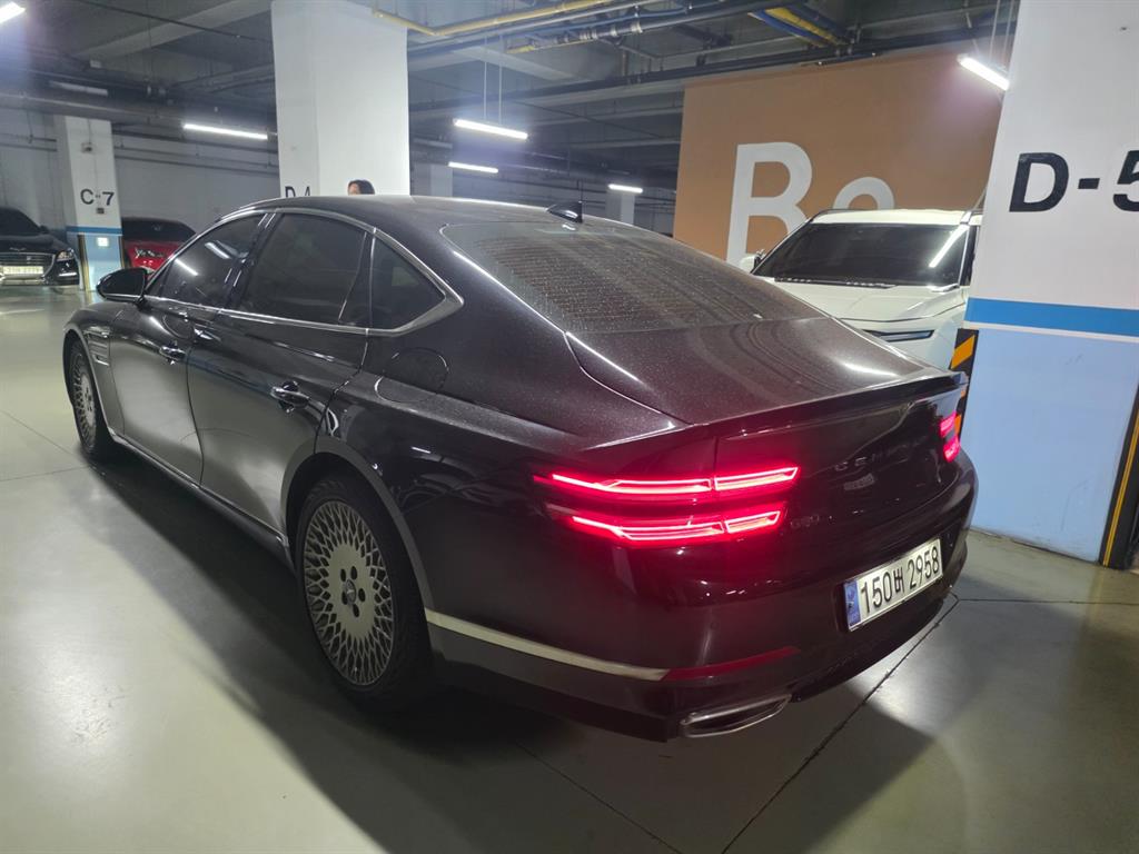 제네시스 더 올뉴G80 가솔린 2.5 AWD 기본형 - 이미지 4
