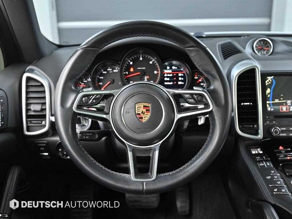 포르쉐 카이엔(2세대) 디젤 3.0 플래티넘에디션 - 이미지 16