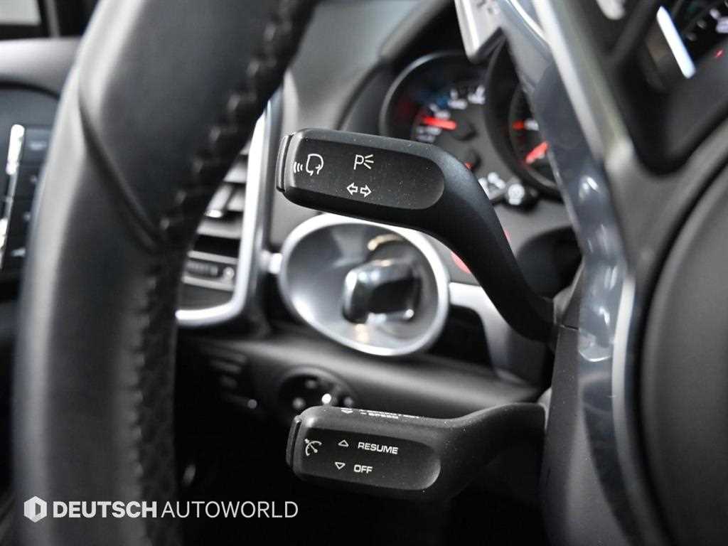 포르쉐 카이엔(2세대) 디젤 3.0 플래티넘에디션 - 이미지 2