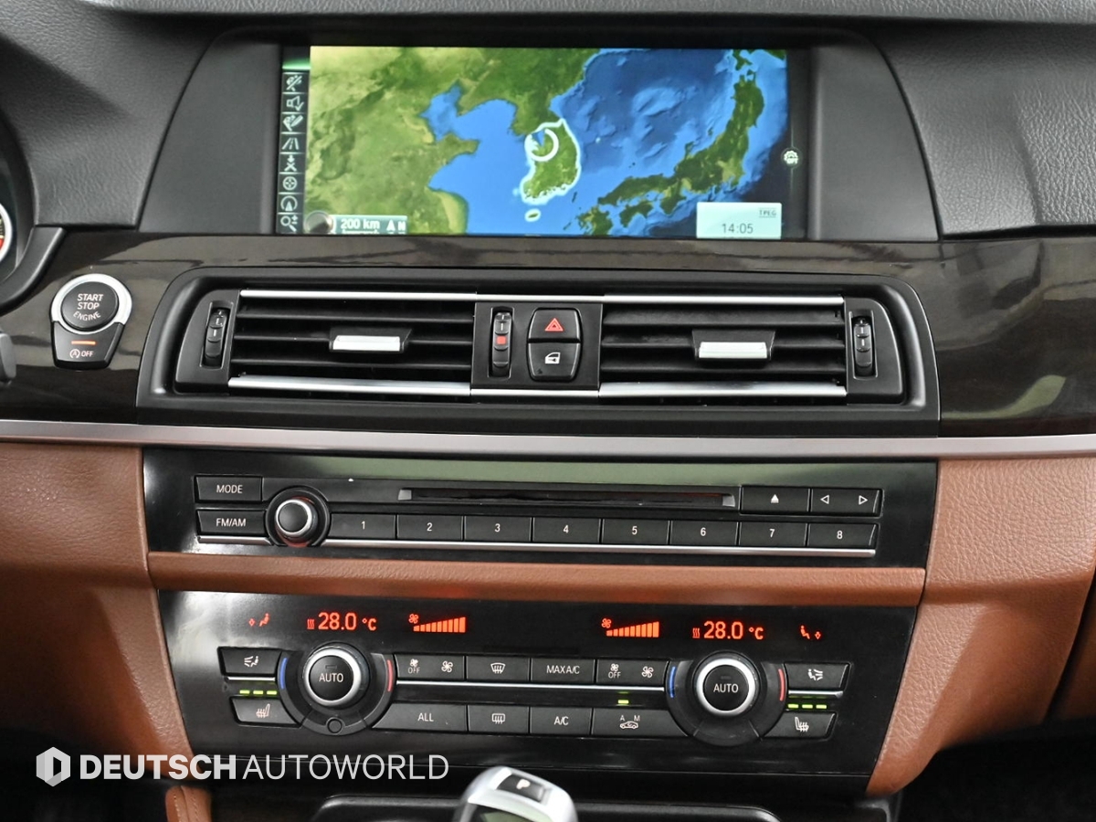 BMW 5시리즈(6세대) 520d - 이미지 20