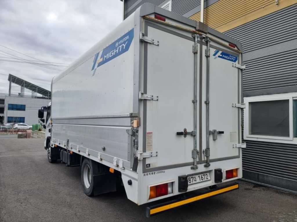 현대 올 뉴마이티 윙바디 3.5톤 - 이미지 3