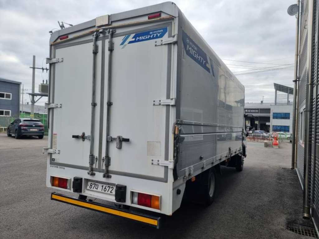 현대 올 뉴마이티 윙바디 3.5톤 - 이미지 2