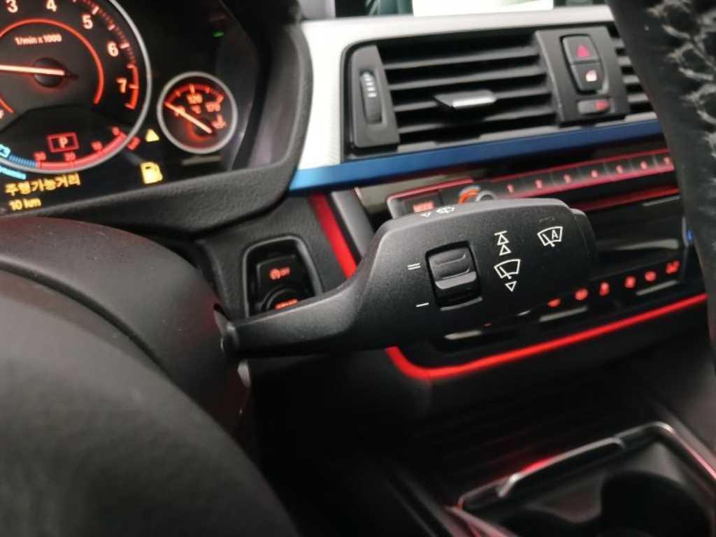 BMW 4시리즈(1세대) 쿠페 428i M 스포츠팩 - 이미지 4